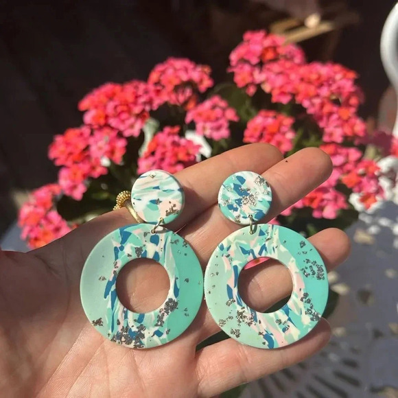 Ombre Light Blue Earrings - Picture 2 of 6